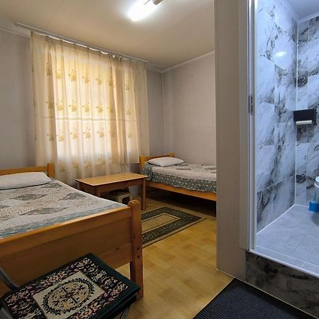 Town Yard Hostel Oulan-Bator Extérieur photo