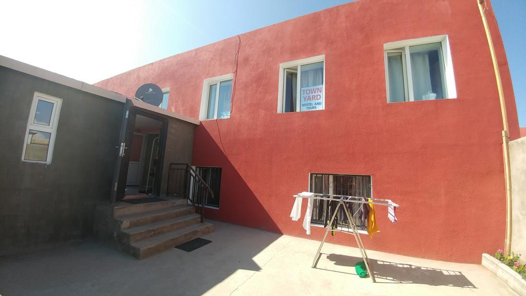 Town Yard Hostel Oulan-Bator Extérieur photo