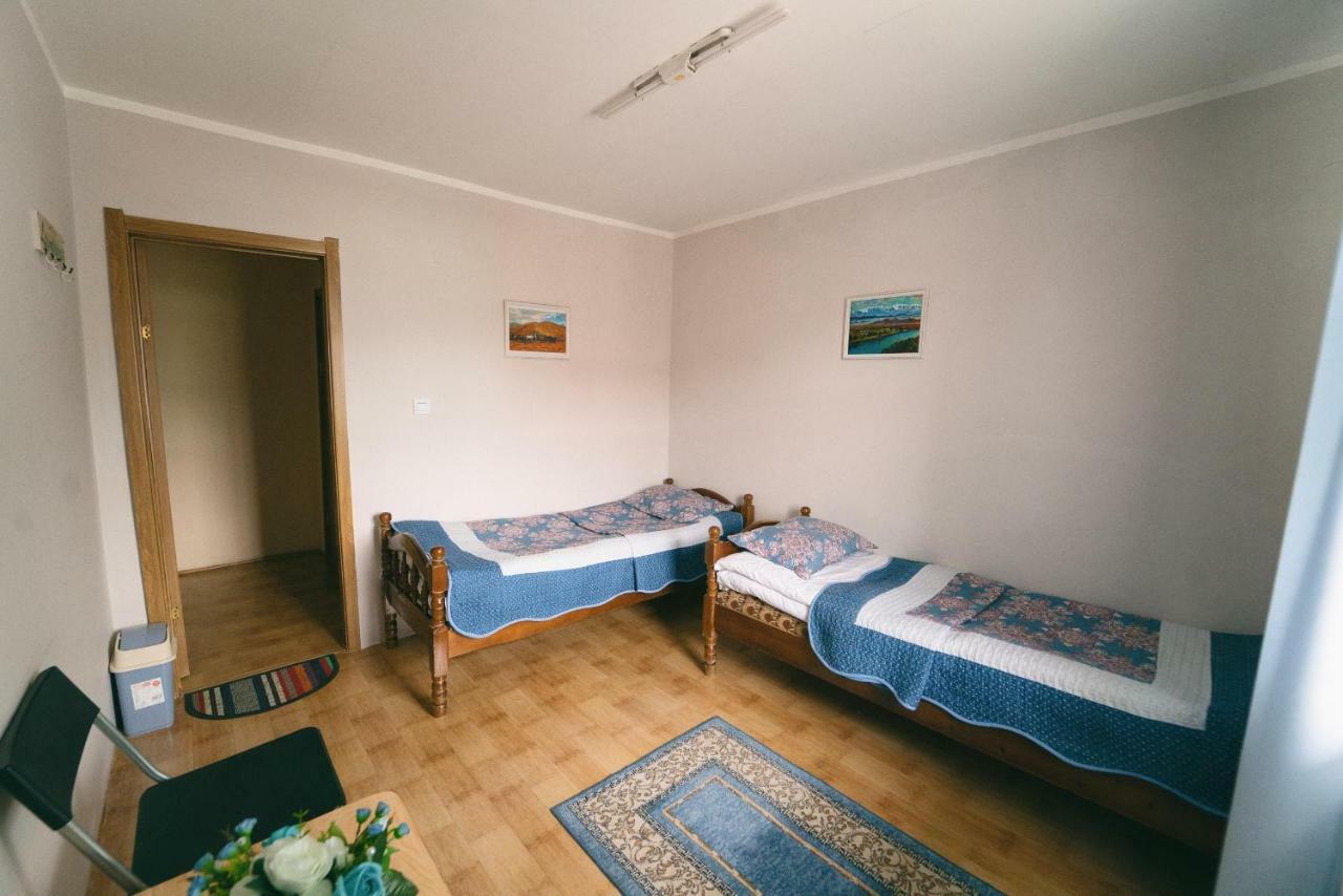 Town Yard Hostel Oulan-Bator Extérieur photo