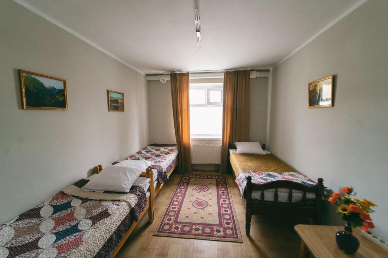 Town Yard Hostel Oulan-Bator Extérieur photo