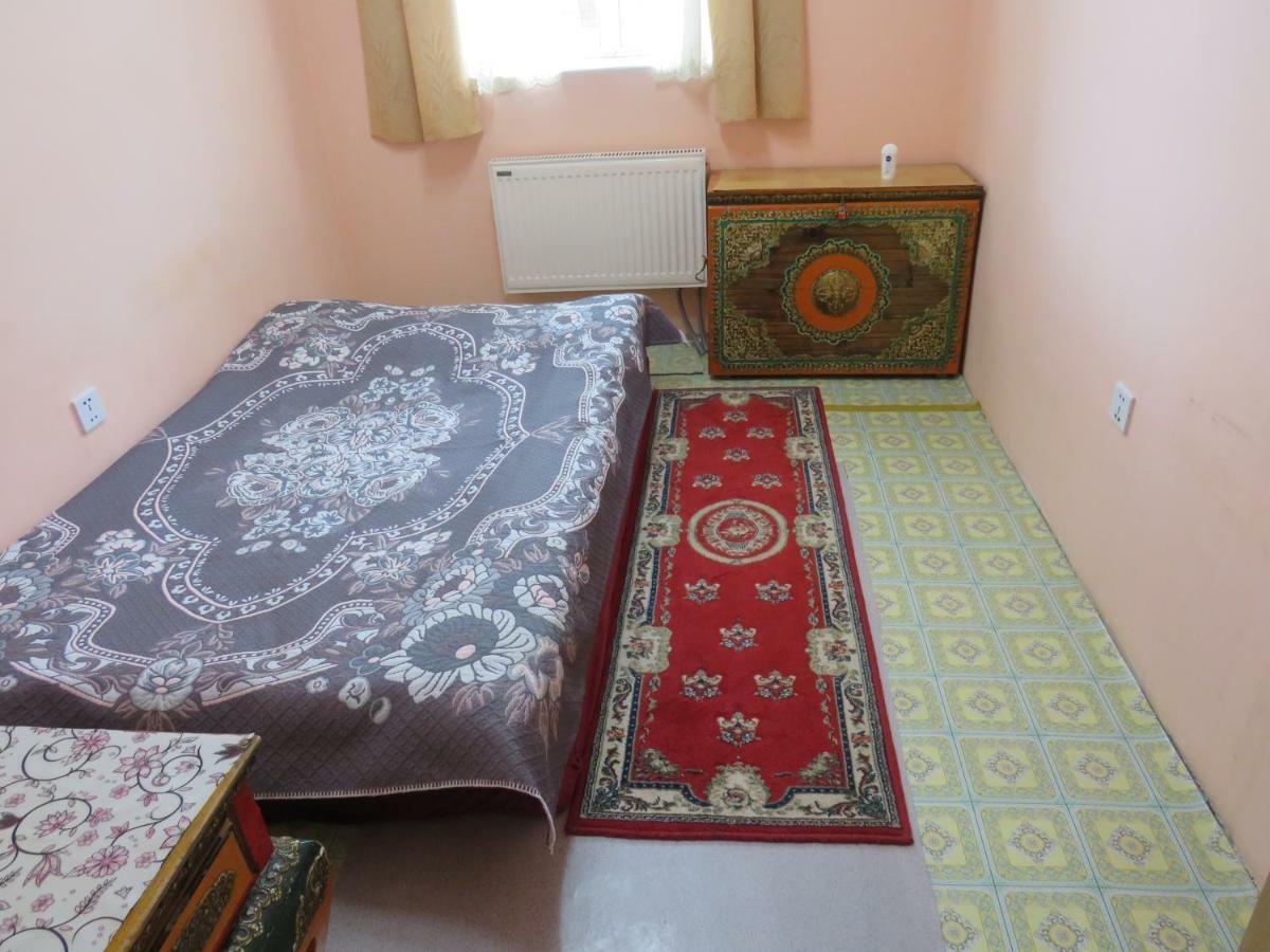 Town Yard Hostel Oulan-Bator Extérieur photo