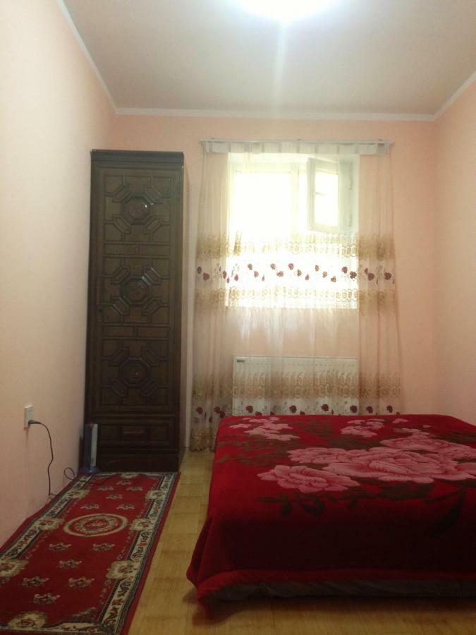 Town Yard Hostel Oulan-Bator Extérieur photo