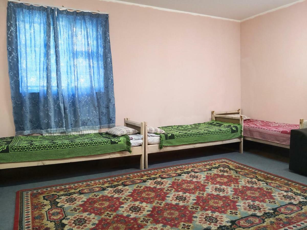 Town Yard Hostel Oulan-Bator Extérieur photo